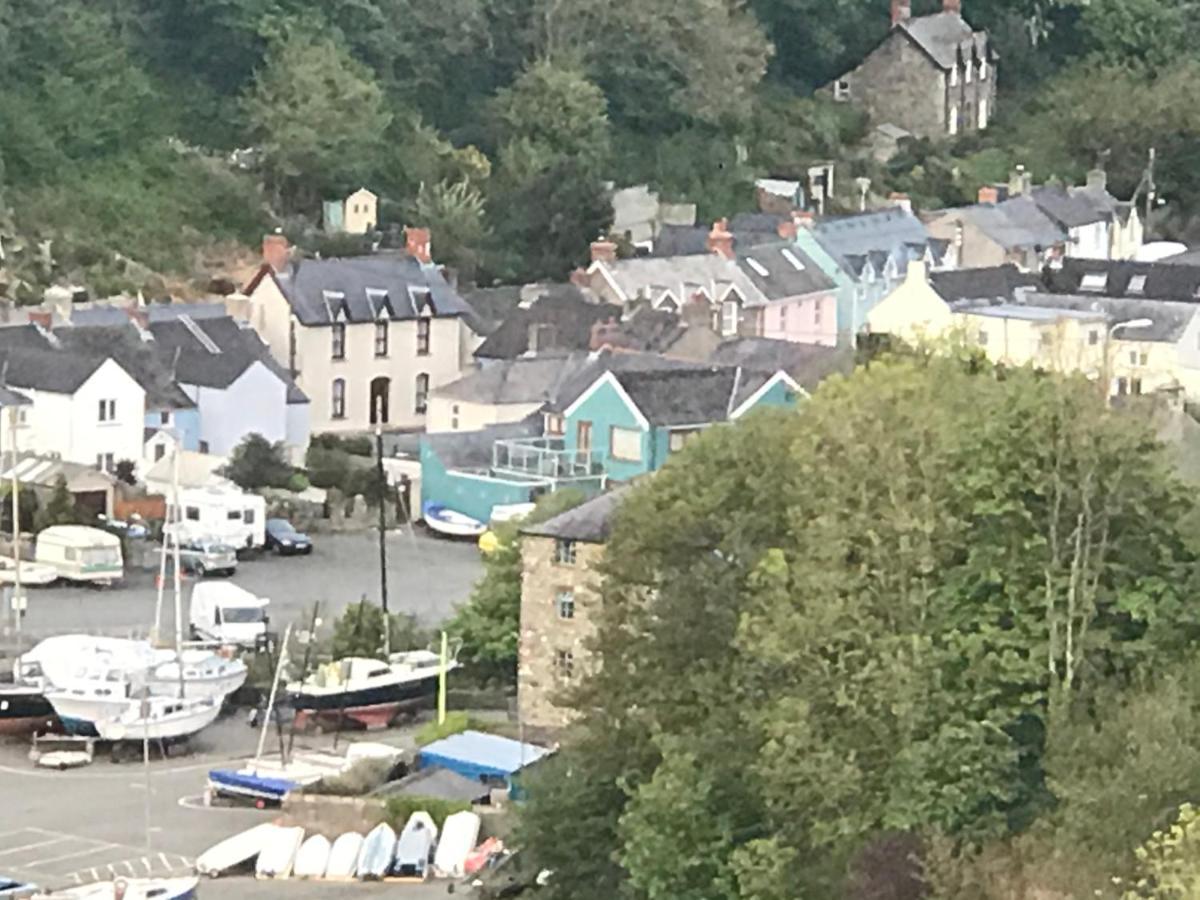 The Ferryboat Hotel Fishguard Exterior photo