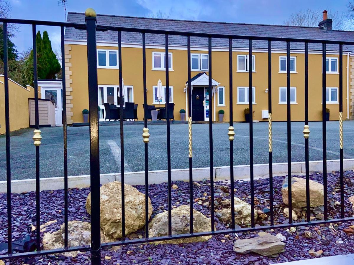 The Ferryboat Hotel Fishguard Exterior photo